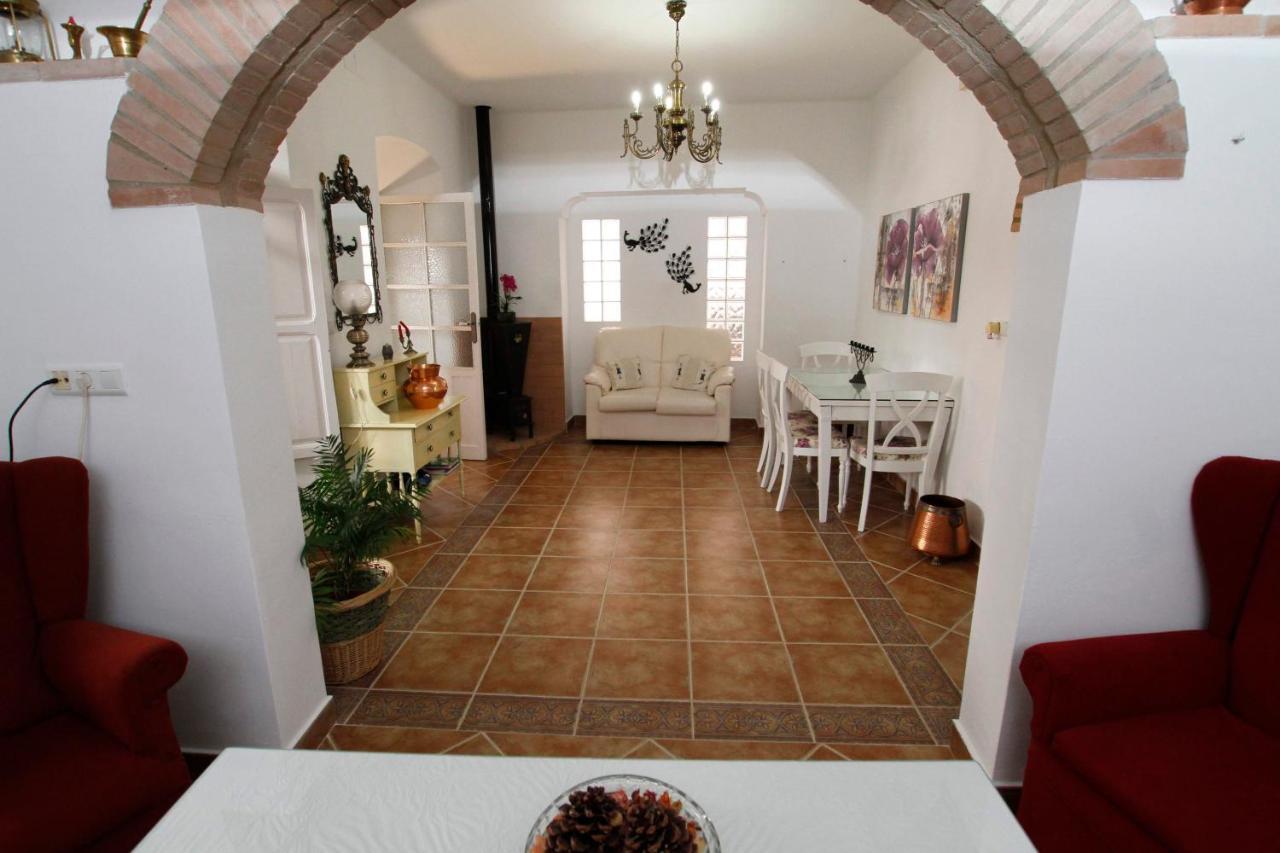 Casa Rural Merida Guest House Aljucen Bagian luar foto