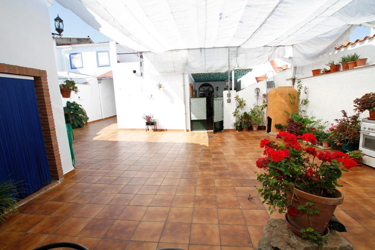 Casa Rural Merida Aljucen Bagian luar foto