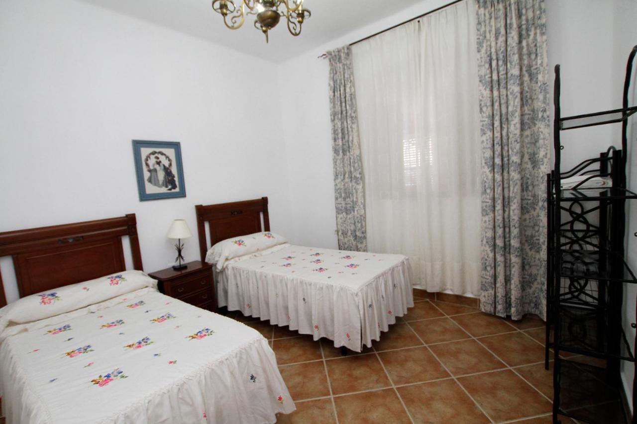 Casa Rural Merida Aljucen Bagian luar foto